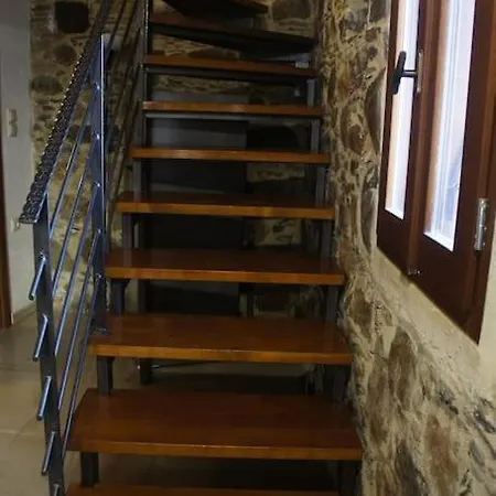 Rosales Stone House Holiday home *